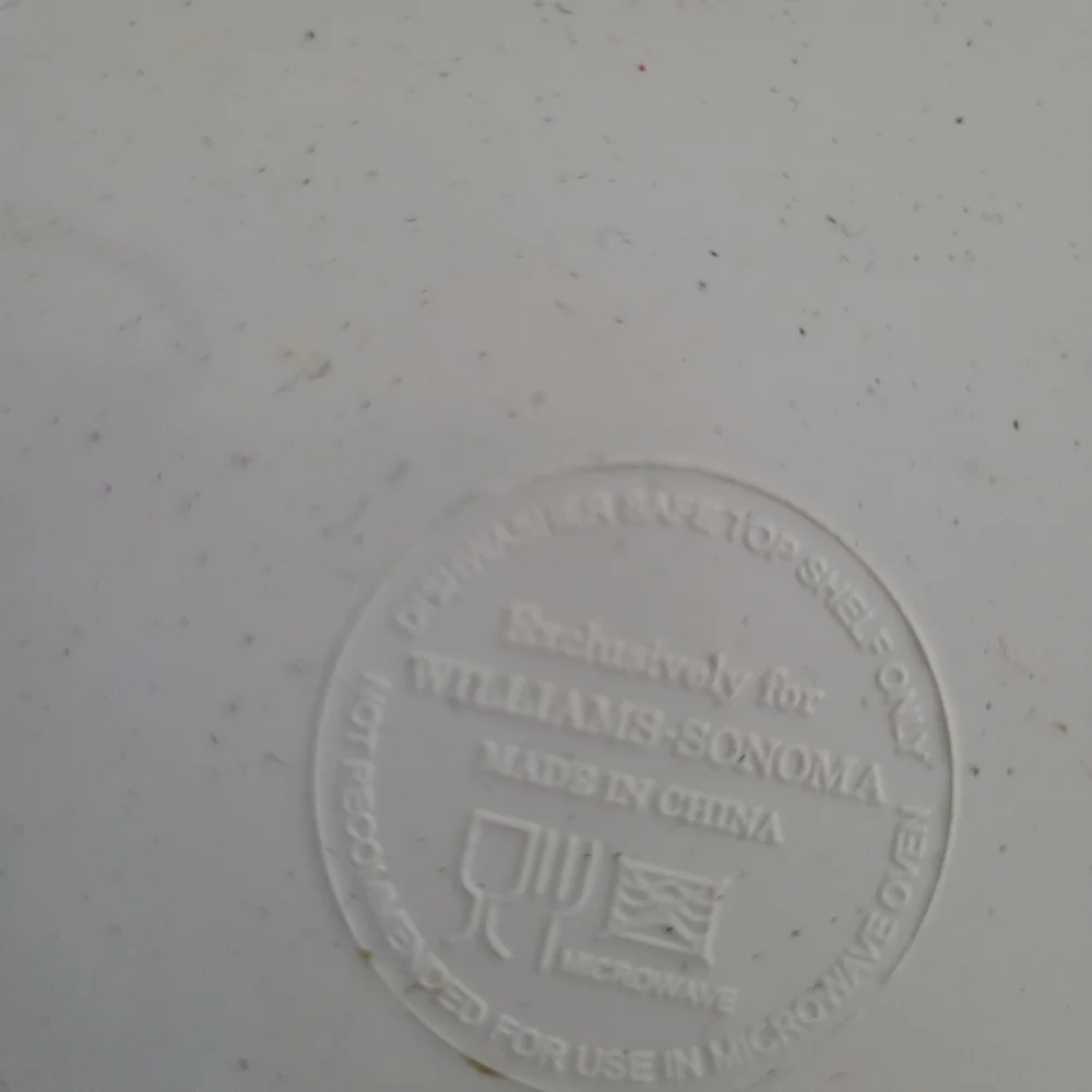 Williams Sonoma White Speckled Ceramic Plate with Embossed Logo